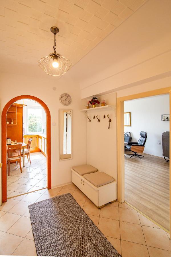 Best Rated Central Apartment Vienna - Ac, Wifi, 24H7Days Self Check-In, Board Games, Netflix Εξωτερικό φωτογραφία